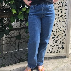🌻550 Levi’s Mom Jeans- Relaxed Fit & High-Waisted